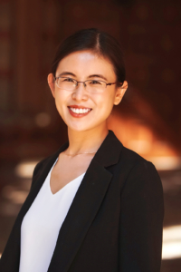 headshot Huang image